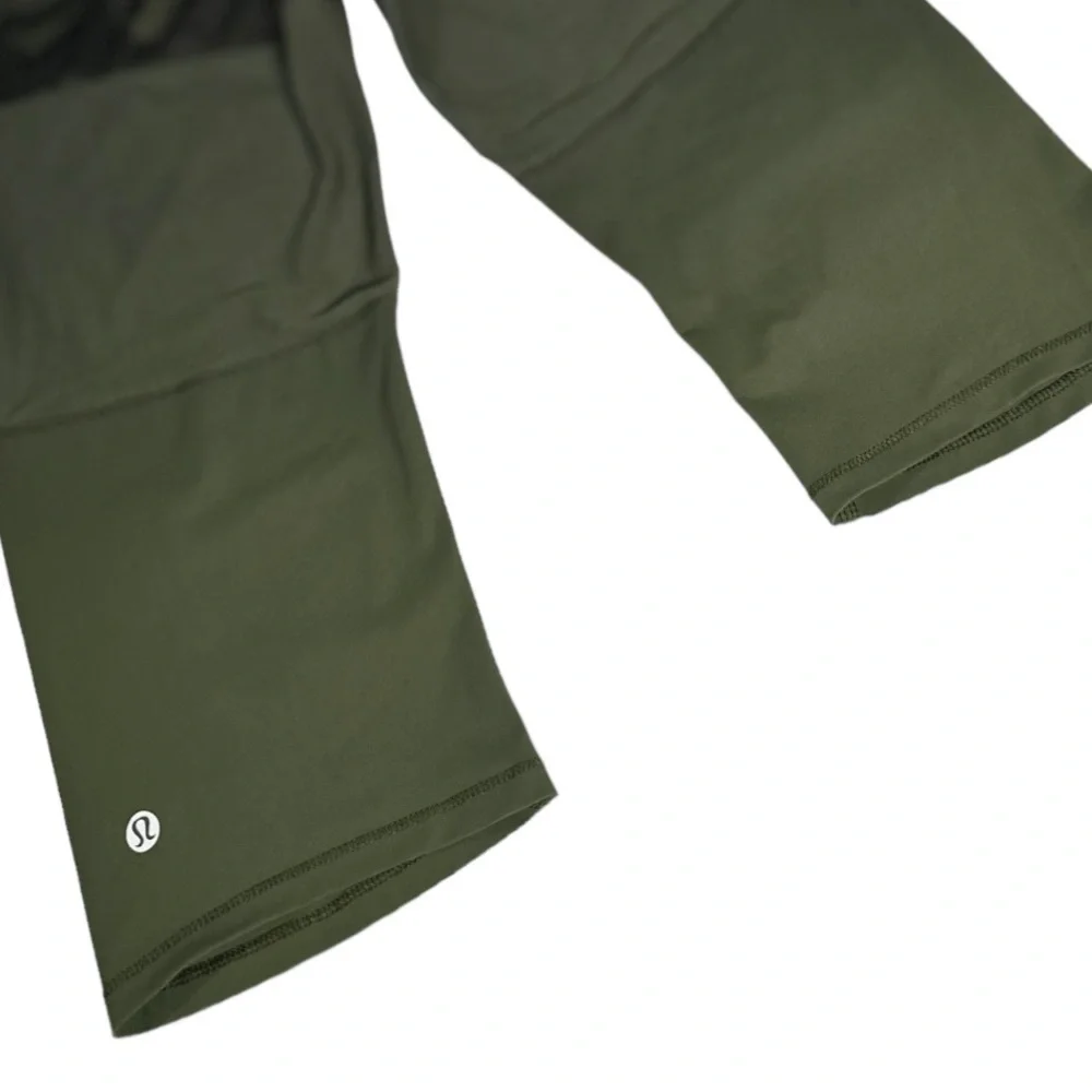 lululemon Training Tough Crop Palm Party Gator camo legging, 8